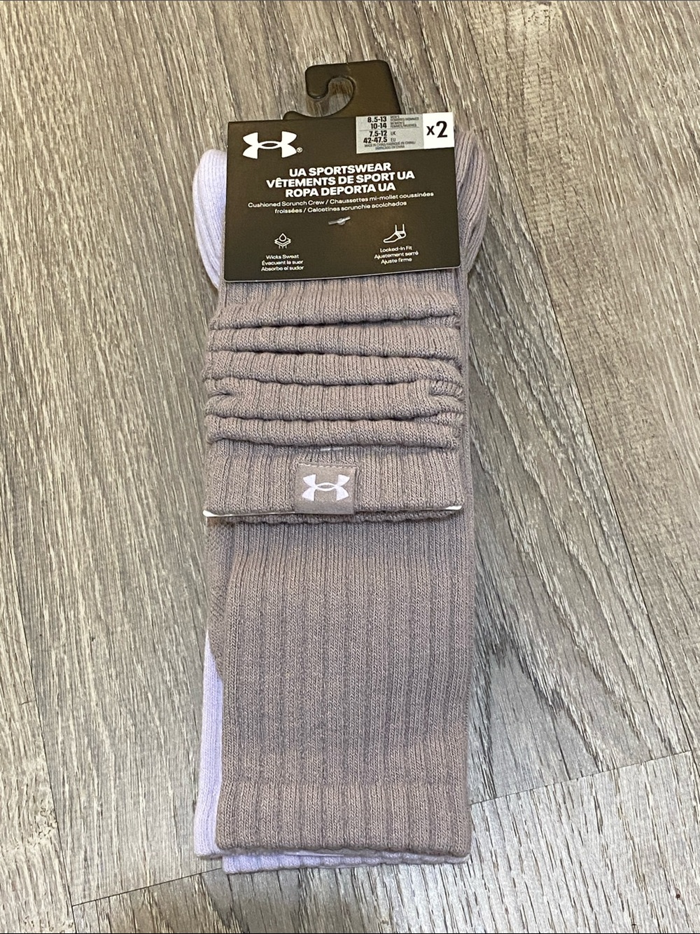 UNDER ARMOUR sportswear • crew socks